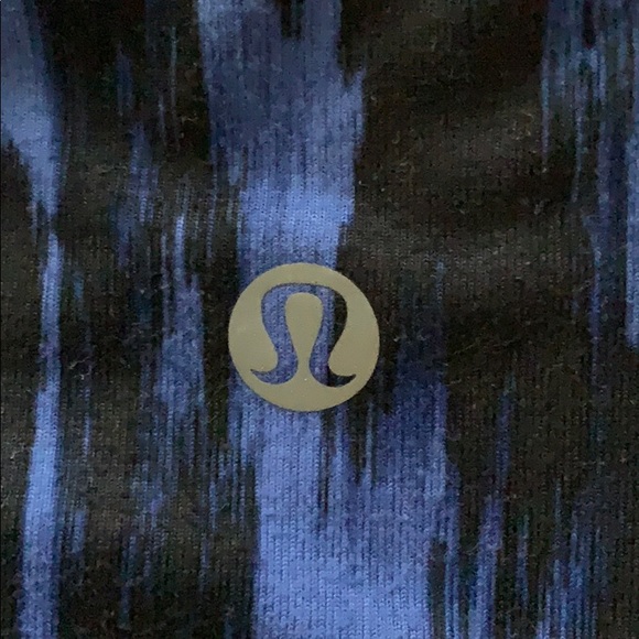 Lululemon reversible wunder under capris - Picture 5 of 5